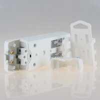 Panasonic 3-fach Tischsteckdose / Steckdosenleiste ohne Kabelzuleitung – weiß, 250V/16A, 3500W
