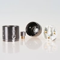 E27 Metall-Lampenfassung schwarz-chrom mit Metall Zugentlaster und 2 Schraubringe