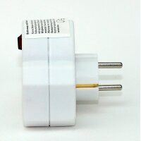 Steckdosenadapter weiß mit Schalter – 2x Eurosteckdose & 1x Schutzkontakt-Steckdose, 3500W